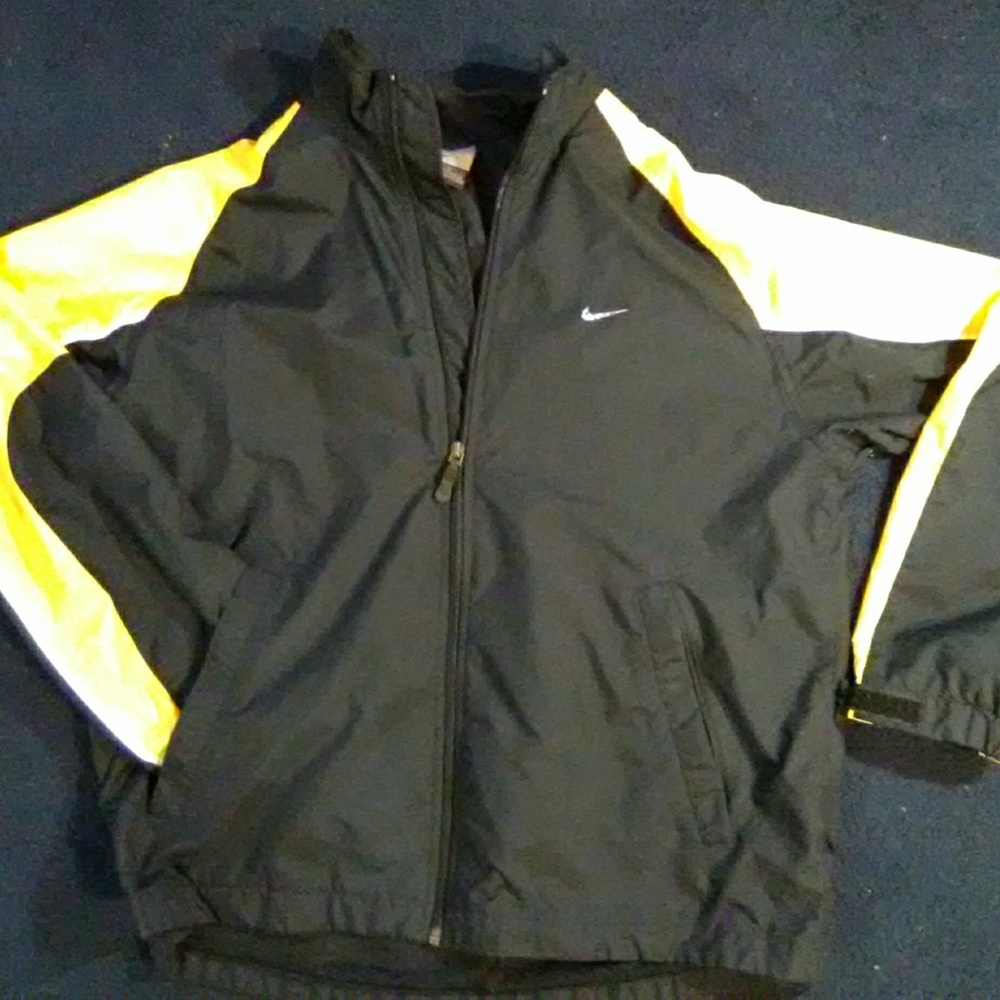 Men's vintage Nike running jacket medium